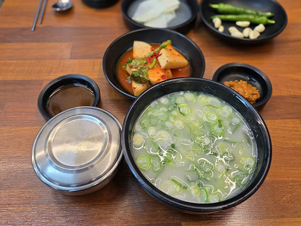 영천시 포항할매집 대표 음식