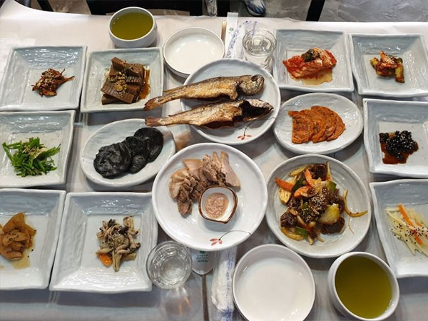 논산시 돌체한정식 대표 음식