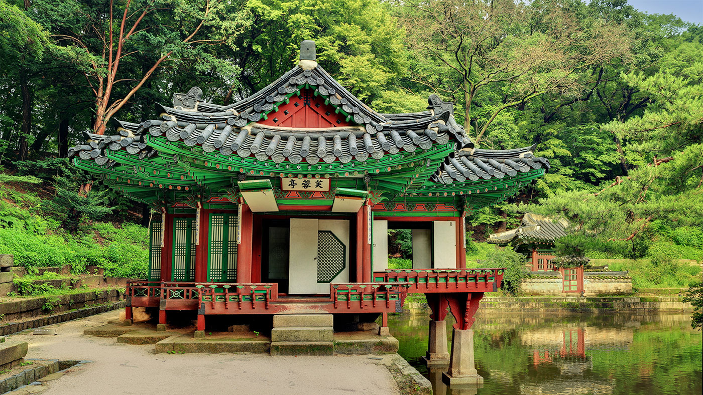 창덕궁 부용정 (昌德宮 芙蓉亭): 하늘과 바람, 자연을 품에 안다