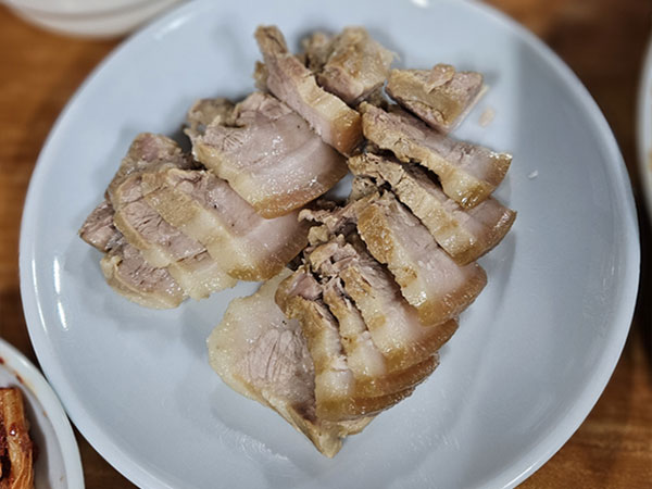 진로집 수육