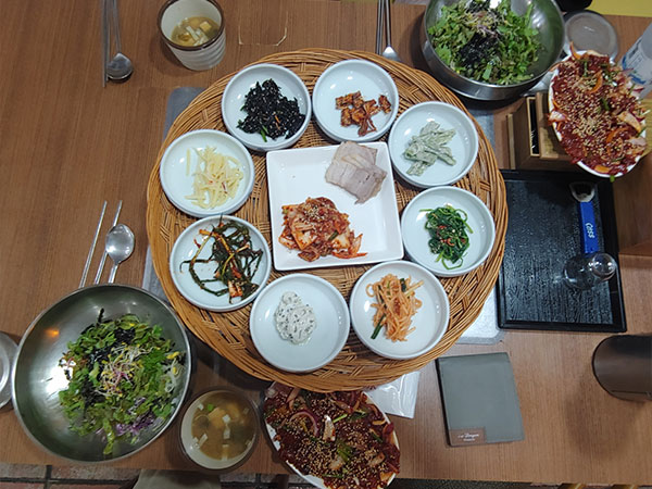 꽃담 밑반찬