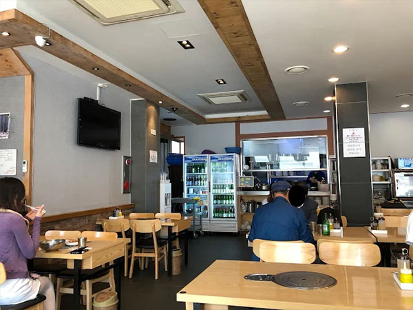 영등포구 삼거리먼지막순대국 내부 인테리어