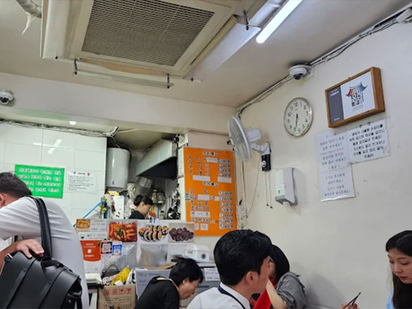 마포구 코끼리분식 내부 인테리어