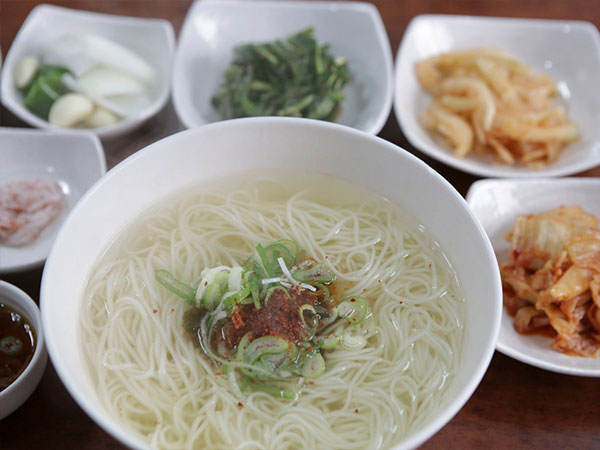 평산옥 국수